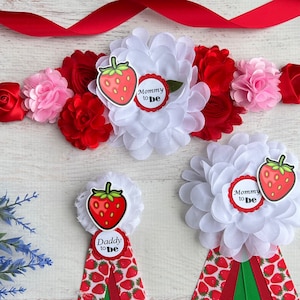 Strawberry Baby Shower Sash, Strawberry Maternity Sash , Pregnancy Sash, Berry Baby Shower, Baby Shower Girl , baby Shower Pin