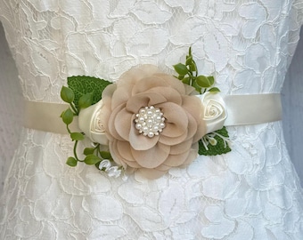 Ceinture couleur champagne pour fille d'honneur - Ceinture florale pour tout-petits et filles - Ceinture de mariée - Ceinture de robe de mariée - Accessoire de fille d'honneur - Ceinture fleurie