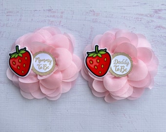 Strawberry Baby Shower Pins Strawberry Baby Shower Corsage Family Pins Mom & Dad Pins Baby Shower Girl Grandma Pin Berry Sweet Baby Shower
