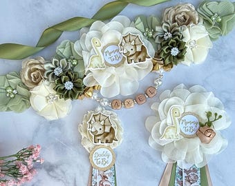 Dinosaur Baby Shower Maternity Sash , Dino Corsages , Mommy and Daddy Pins
