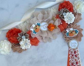 Pumpkin Baby Shower Sash ,Pumpkin Maternity Sash ,Pumpkin Baby Shower , Fall Baby Shower Sash , Pumpkin Maternity Belt, Baby Shower Pins