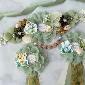 Safari Baby Shower Sash ,Safari Maternity Sash ,Jungle Safari Baby Shower Corsage , Pregnancy Sash, Baby Shower Pins Gender Neutral