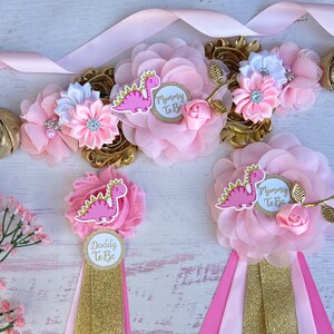 Girl Dinosaur Baby Shower Sash Dinosaur Maternity Sash Mom to be Sash Pregnancy Sash Dino Maternity Sash Baby Shower Girl Baby Shower Pins
