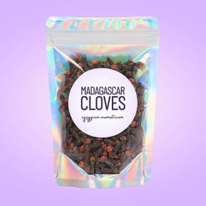 Whole Cloves • All-Natural Whole Madagascar Cloves • Syzygium aromaticum • Dark, Woody, Highly Fragrant Spice/Herb