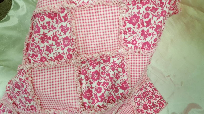Hand Made Lap Quilt L17