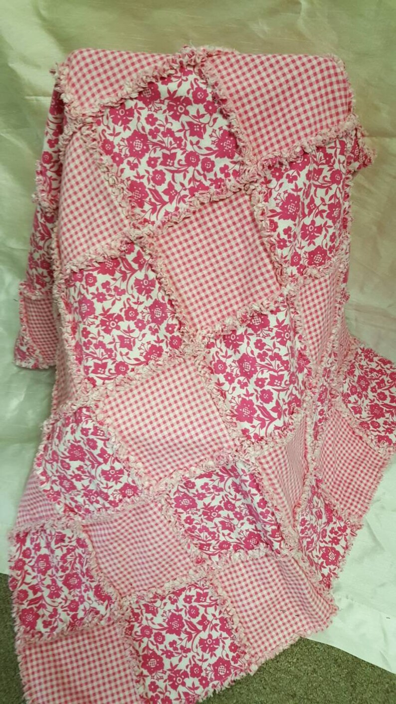 Hand Made Lap Quilt L17