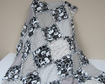 Handmade Mother & Baby Animal Rag Quilt Set CS-16