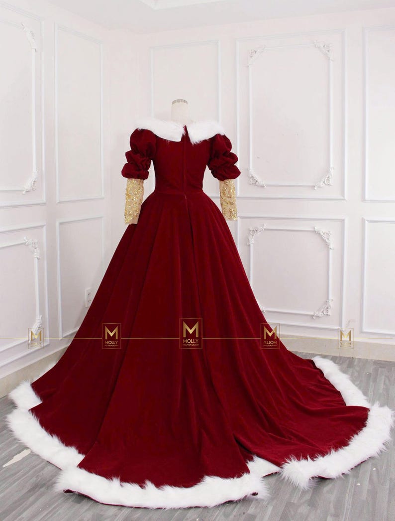 Mrs. Claus Dress for Christmas With Embroidery Details - Etsy