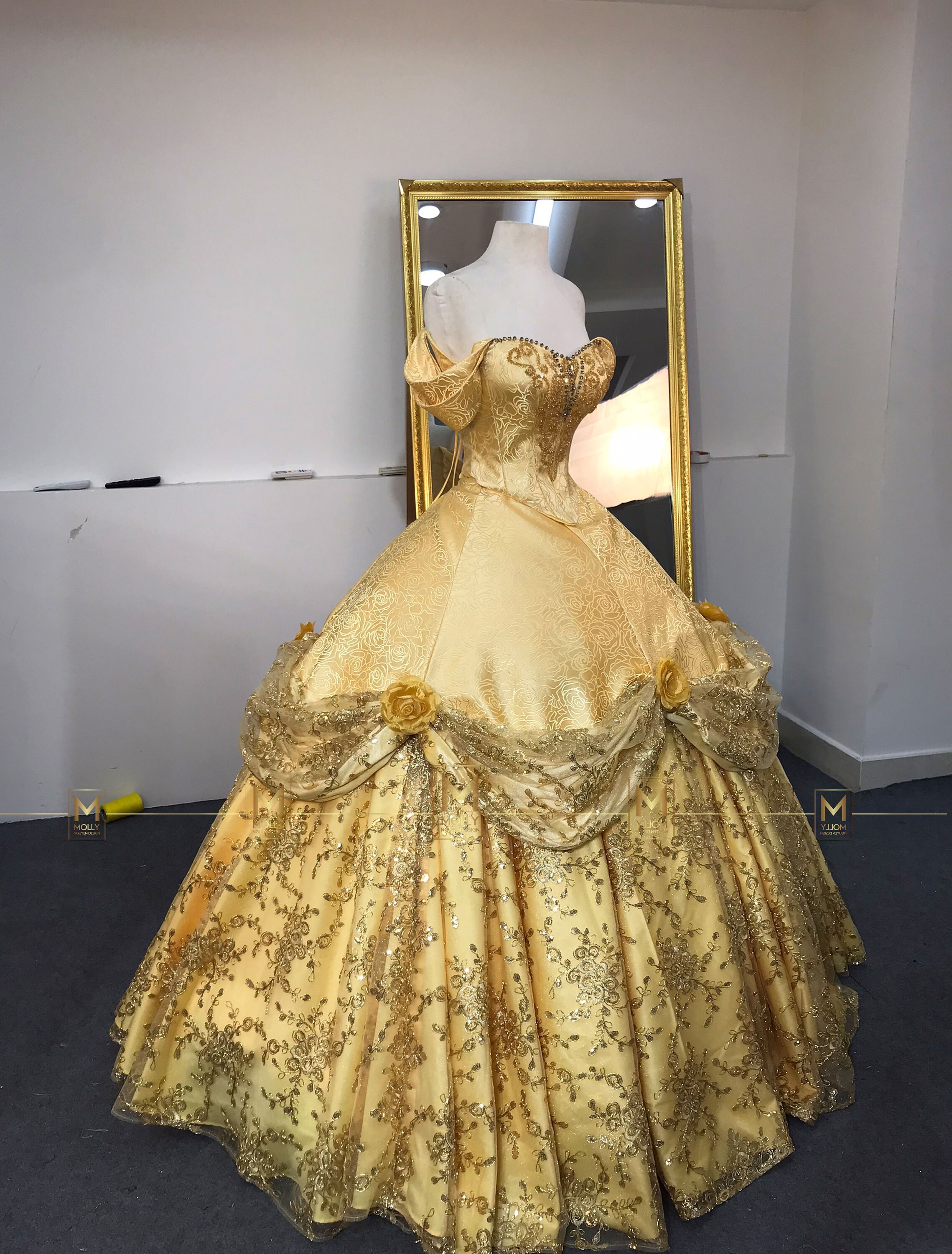 belle gold dress cosplay Gold belle dress
