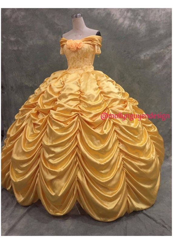 Belle Costume Inspiré, Princesse Disney, Belle robe adulte, Belle robe  jaune adulte, Belle robe de bal classique -  Canada