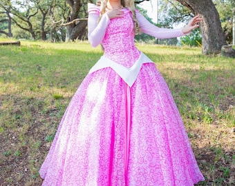 ピンクのオーロラ姫風ドレスコスプレ衣装 - Etsy 日本