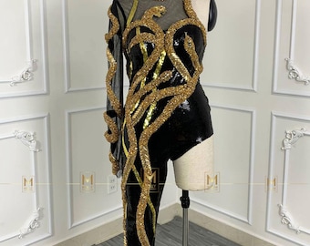 El traje dorado de Reputation, una nueva versión inspirada en el atuendo de Eras - Disfraces de cosplay