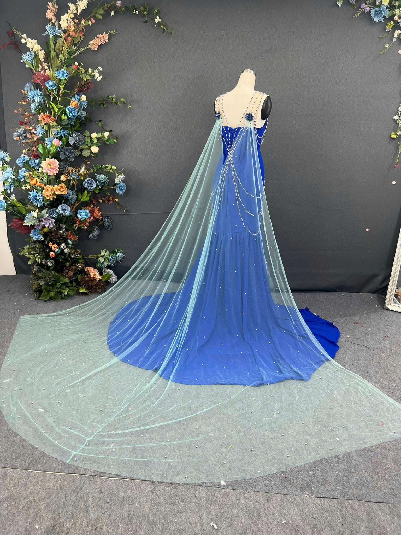 blue and white embroidered dress White Cotton Tiered Maxi Dress for Women with Blue Embroidery M