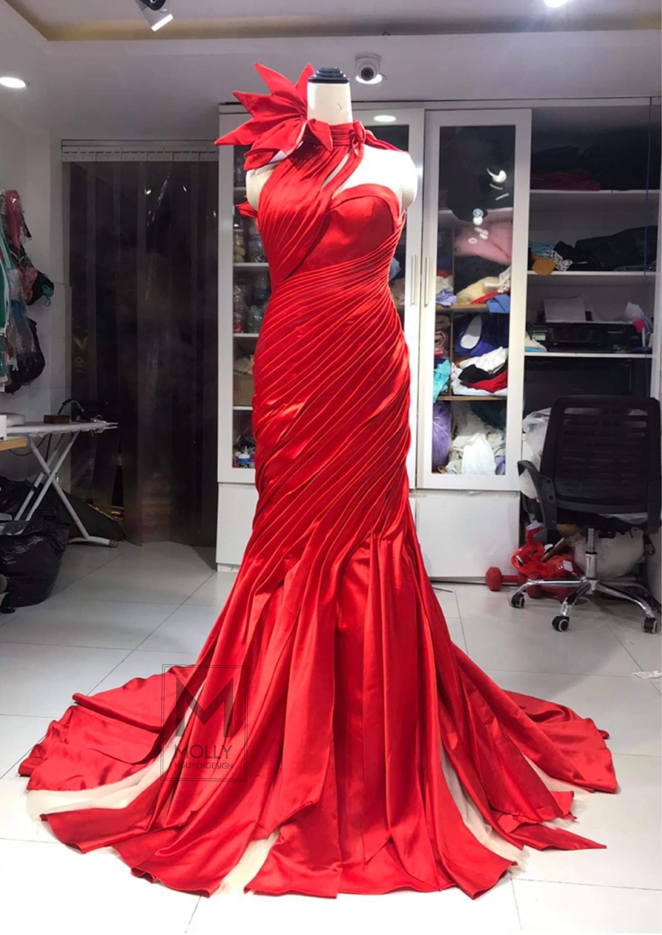 Cruella De Vil Costume Red Evening Cruella Dress Cruella Gown Red Costume Cruella Etsy