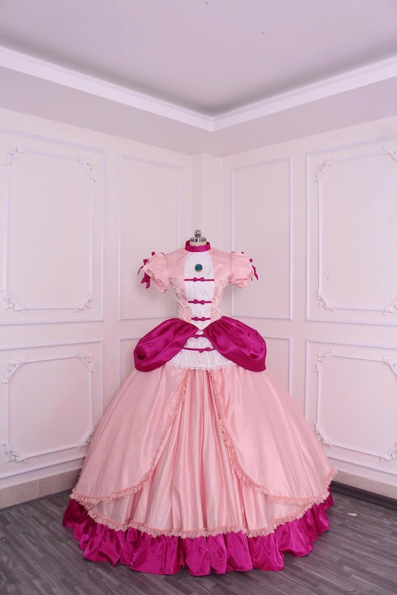 strapless open back dress Runaway Princess Dress  Fairy Tong