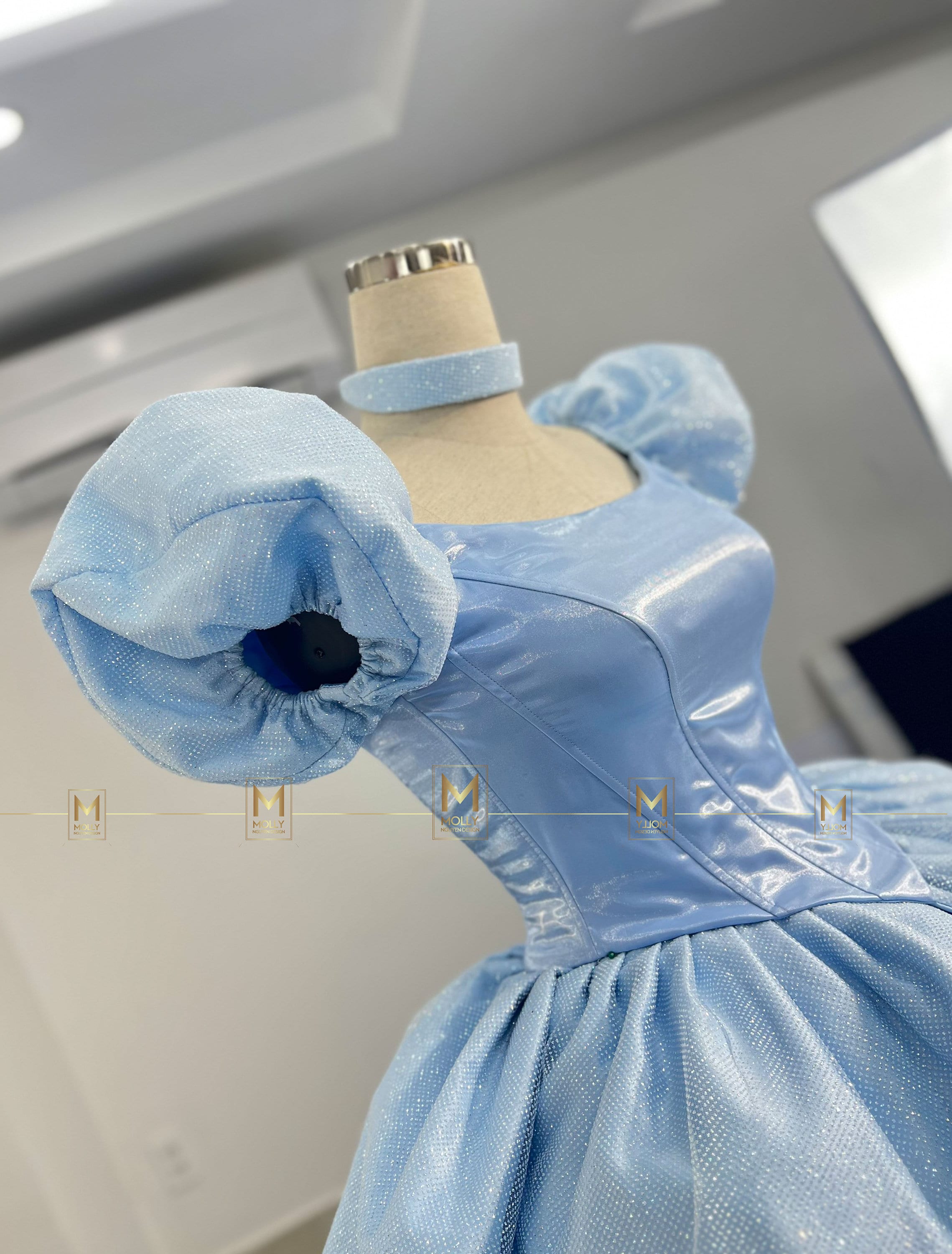 ブルーのシンデレラドレス、ディズニープリンセス風、プリンセス