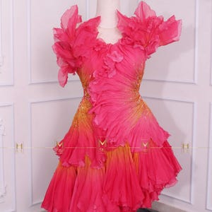 The Glinda-Inspired Dress Cosplay - Ombre and Dye Fabric Color Dress