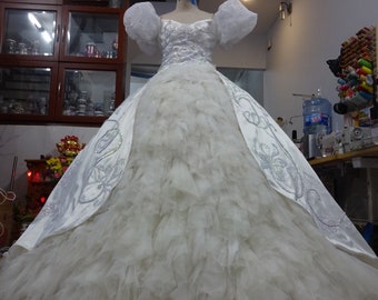 princess giselle wedding dress Pronovias