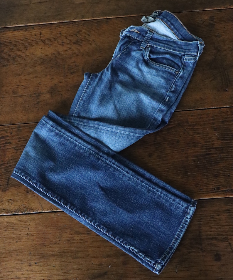 Vintage Used Lucky Blue Denim Jeans style Zoe Straight 427