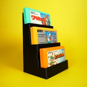 ファミコンゲーム展示タワー