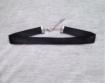 Adjustable Plain Black Ribbon Choker - Adjustable Necklace - Silk Ribbon- Hippie Boho Grunge - Festival Look - Black Choker - Silver Jewelry