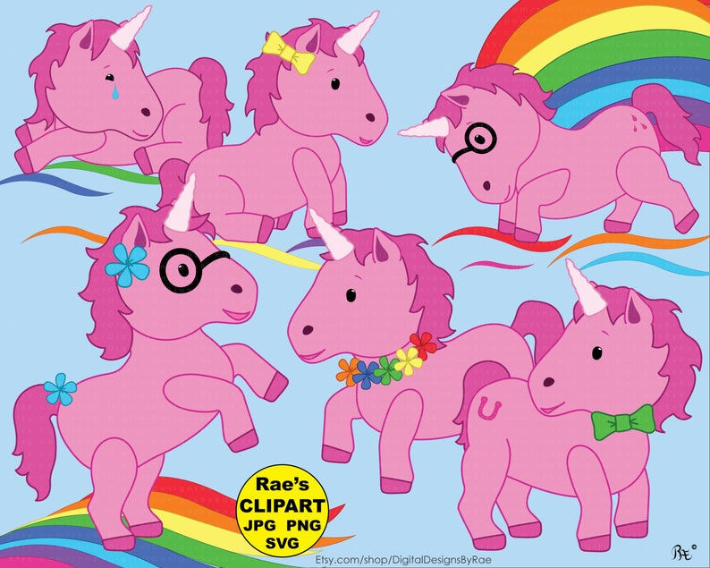 Puede incluir: Cinco ilustraciones de unicornios rosas con diferentes accesorios. Los unicornios est&aacute;n sobre un fondo de arco&iacute;ris con nubes azules. El texto "Rae's CLIPART JPG PNG SVG" est&aacute; en la parte inferior de la imagen.