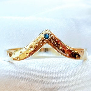 Stargazer Teal Diamond Celestial Wedding Contour Wishbone ring in 9ct / 18ct Gold