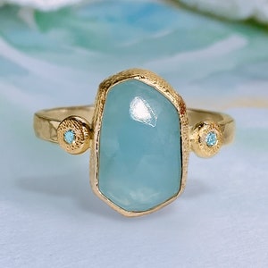 Organic Natural Aquamarine Diamond Engagement ring in 9ct / 18ct Gold