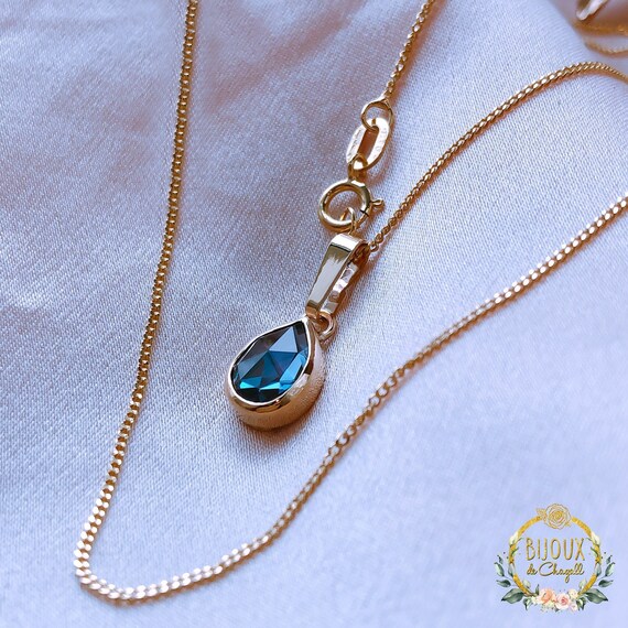Alexandrite on sale gold necklace