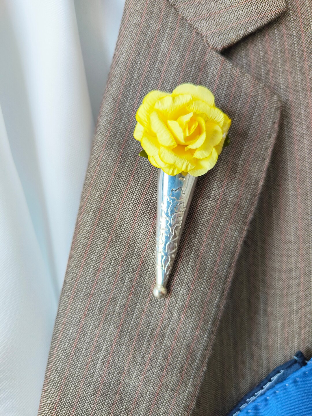 Ivy Leaf Vase Lapel Pin Vase Boutonniere Handmade in Australia in