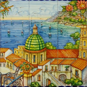 Pittura costiera amalfitana su piastrelle di ceramica, Vietri sul Mare con fiori e limoni, arte colorata, idee di design backsplash