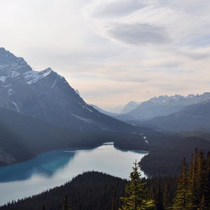 ROCKY MOUNTAINS, BANFF National Park, Lake Louise, Alberta, Canada