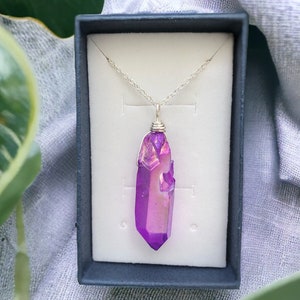 Purple aura necklace, purple aura, gemstone necklace, aura pendant, bohemian necklace, gemstone jewellery, purple stone, purple quartz