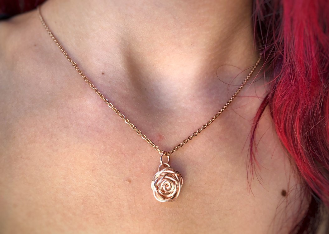 Rose Gold Rose Necklace Rose Gold Necklace Rose Necklace Etsy Denmark
