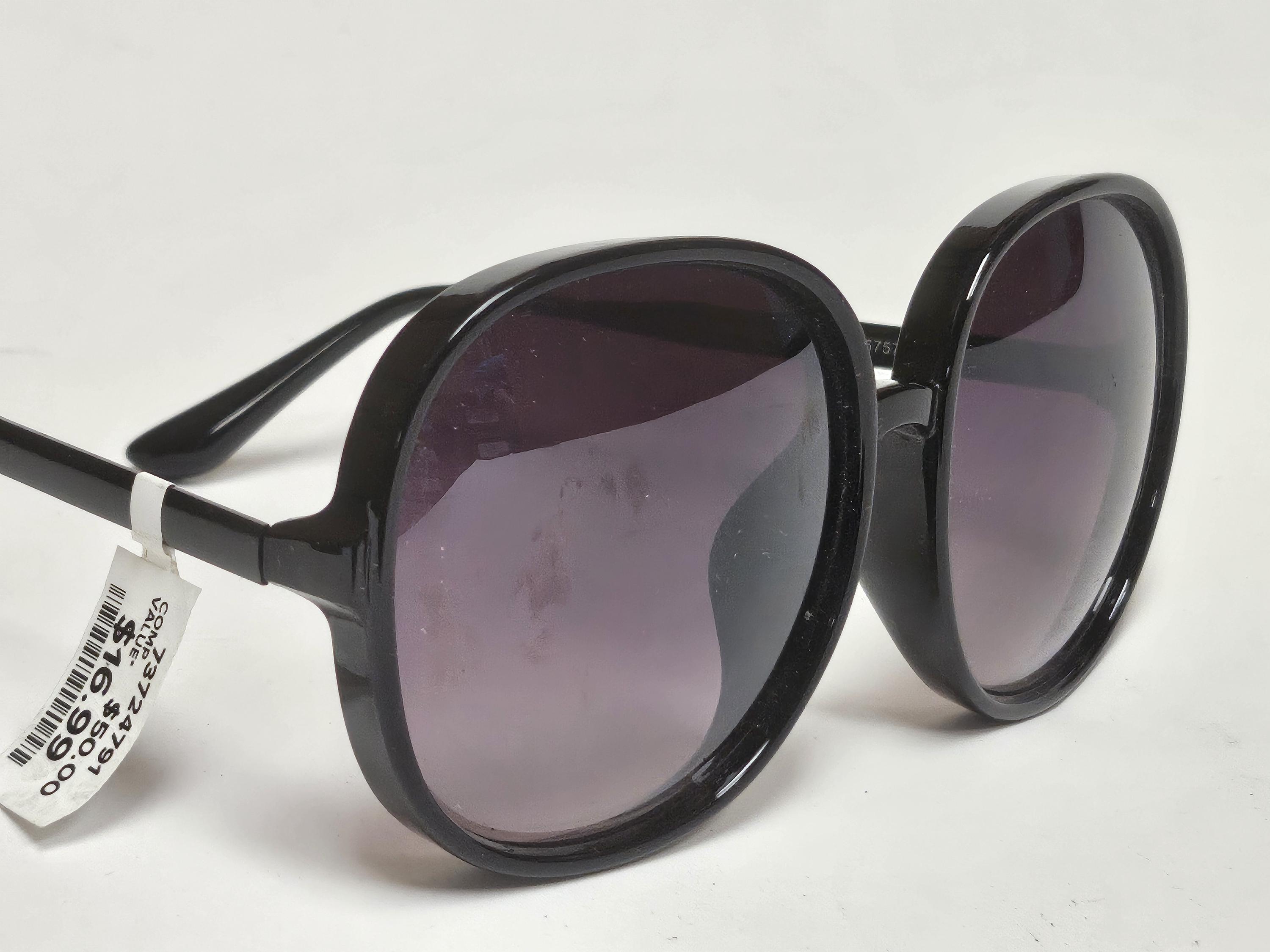 Jessica Simpson Black Rounded Oversized Fashion Modern Wrap  display picture 3