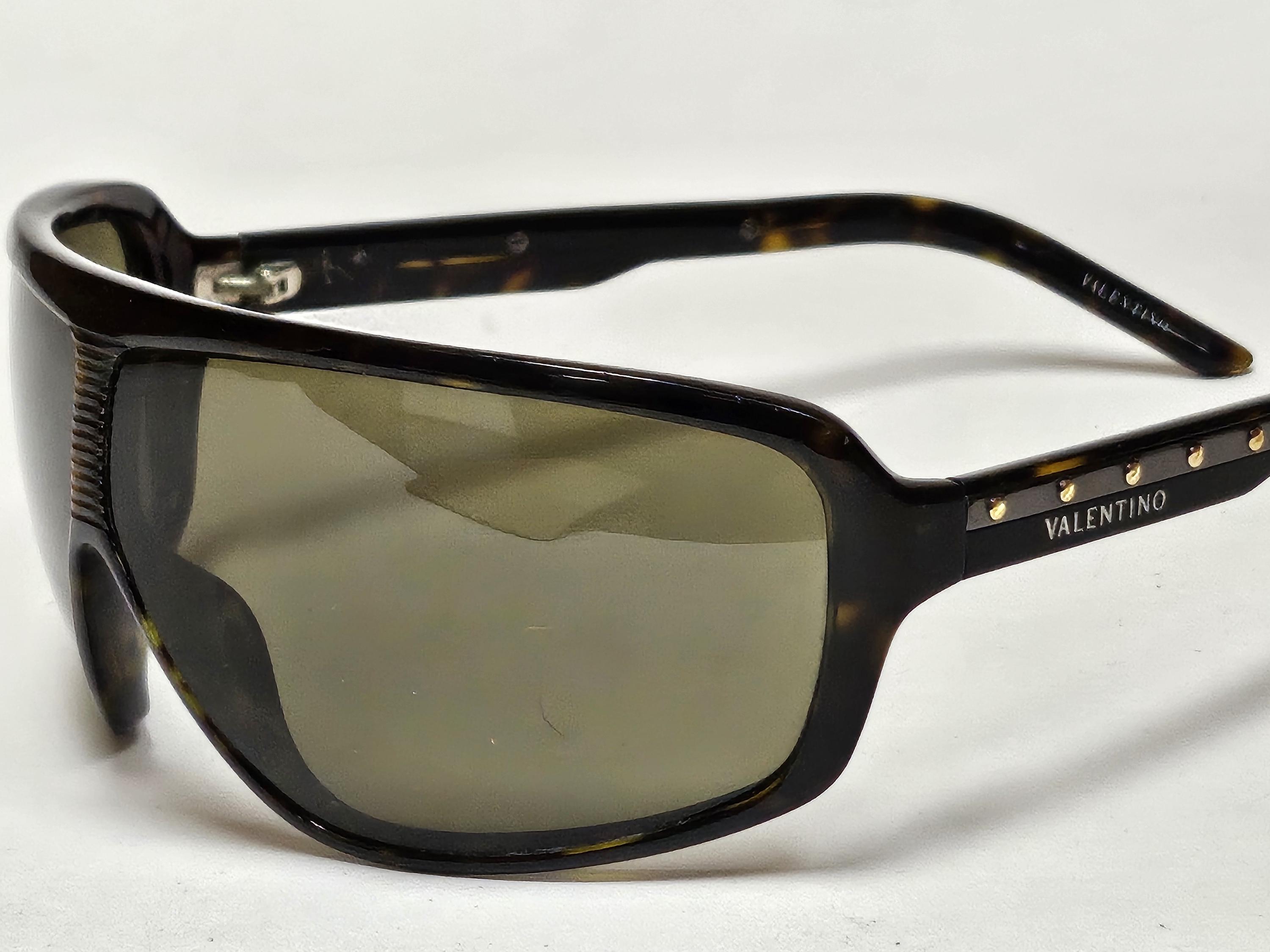 Rare Vintage Valentino Sunglasses Brown Tortoise Italy Valentino VG0001S Sunglasses 002 Havana Brown Rectangular  main image 4