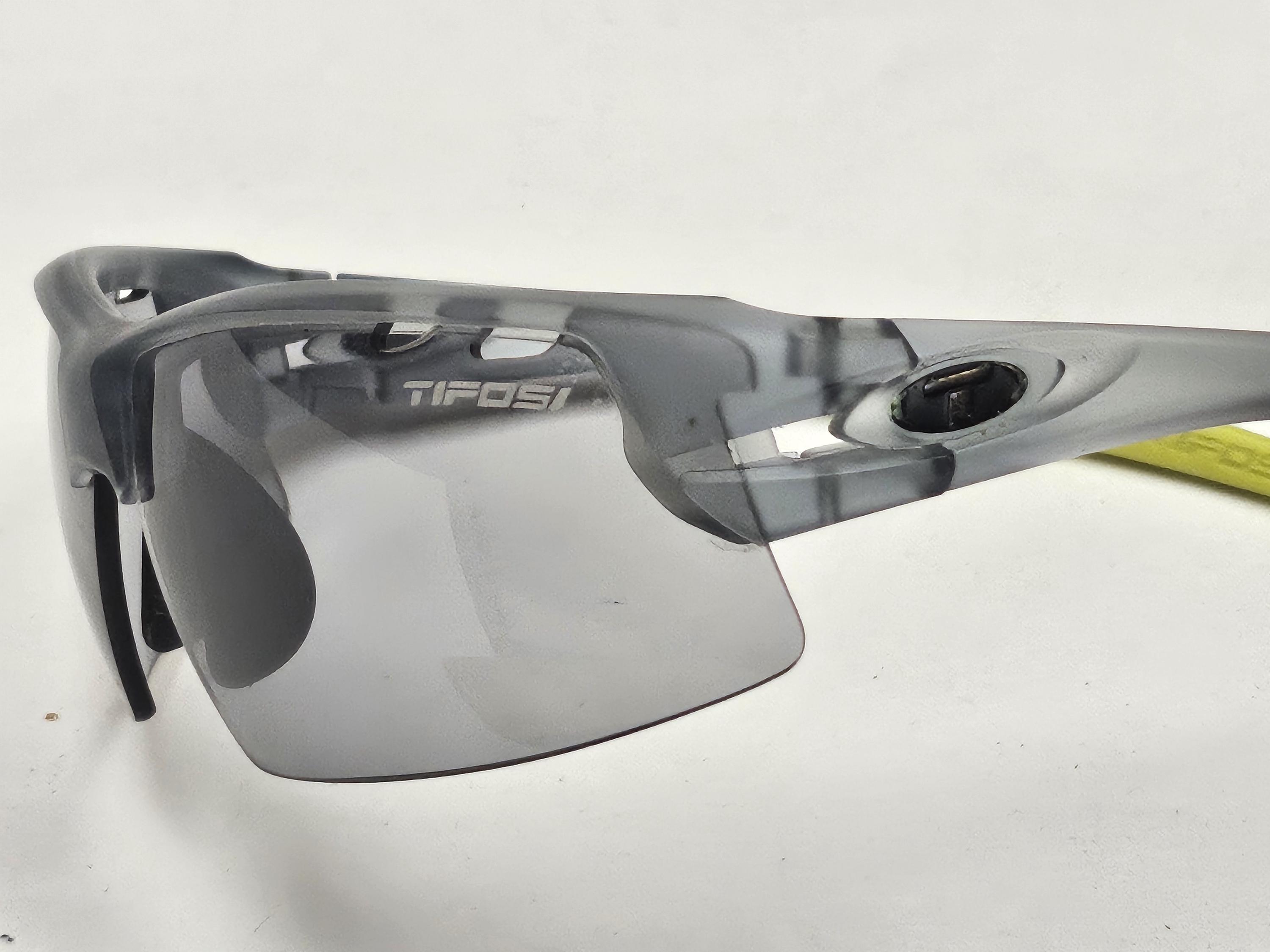 Gafas de sol deportivas envolventes Tifosi Veloce Tortoise Brown