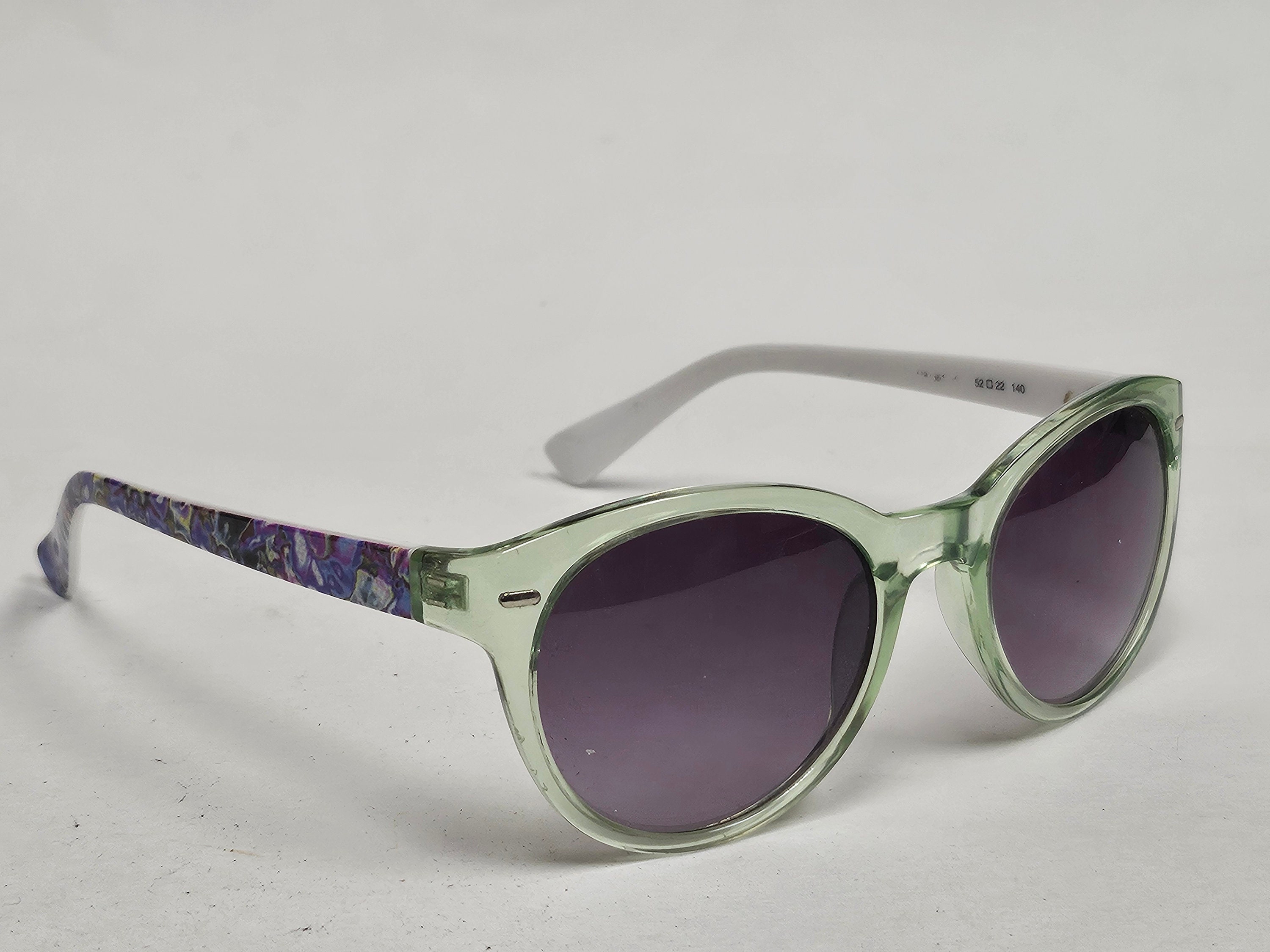 Simply vera wang sunglasses hotsell