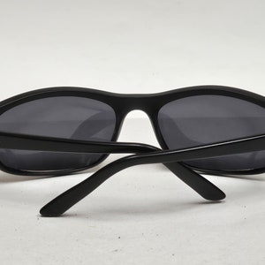 Ray-Ban Thin Flex Black Sport Wrap Designer RB 2027 zonnebril gemaakt in Italië, gratis verzending afbeelding 4
