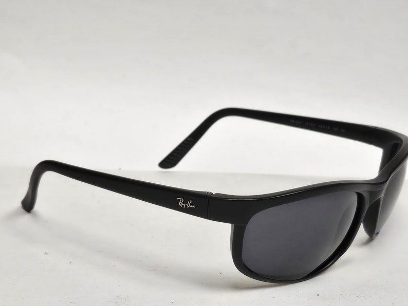 Ray-Ban Thin Flex Black Sport Wrap Designer RB 2027 zonnebril gemaakt in Italië, gratis verzending afbeelding 2