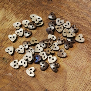 Coconut buttons / coconut buttons