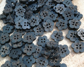 Coconut buttons, black / coconut buttons, black