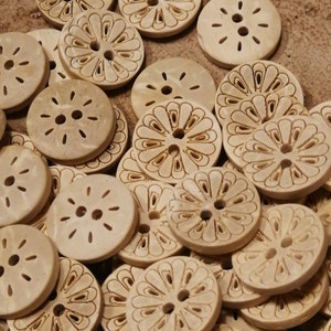 Coconut buttons / coconut buttons
