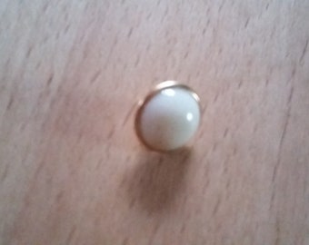 Pearl buttons