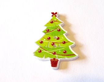 4 Christmas tree buttons made of wood/4 Christmas tree