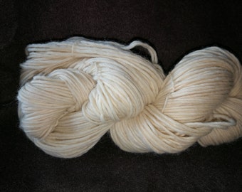 Milchkaffee , weiche Schurwolle / milk coffee, soft new wool