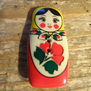 Matryoshka buttons / matryoshka button