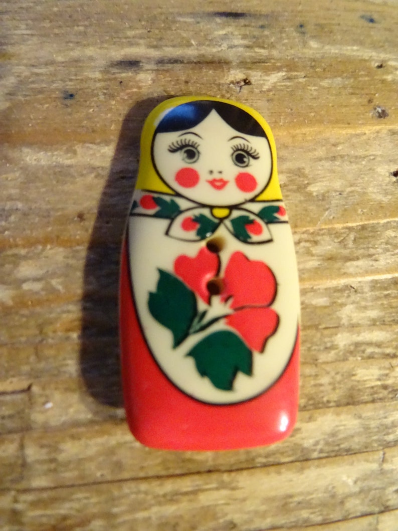 Matryoshka buttons / matryoshka button image 1