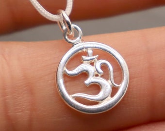Holy symbol Om as pendant for bracelets and necklaces in 925 silver Made in EU