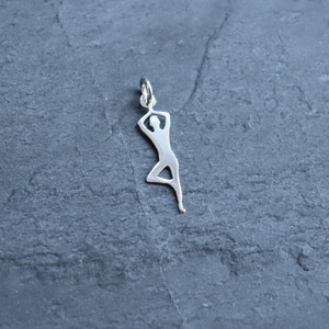 Charm Yoga Pilates 925 Silber Schmuckanhänger Vrikshasana Bild 2